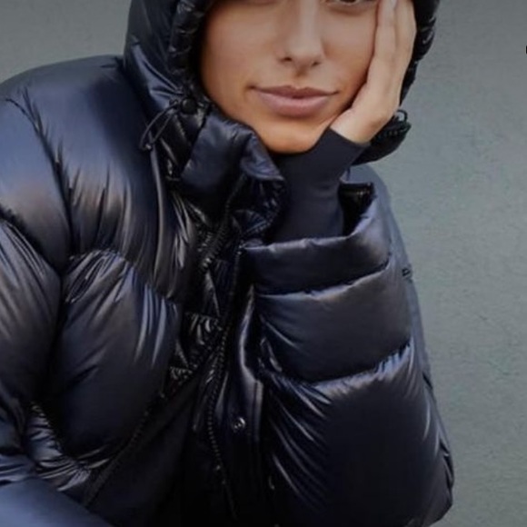 Black Super Puff Mid Length Jacket - Picture 4 of 7